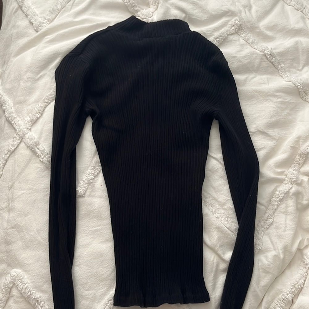 black brandy Melville turtle neck